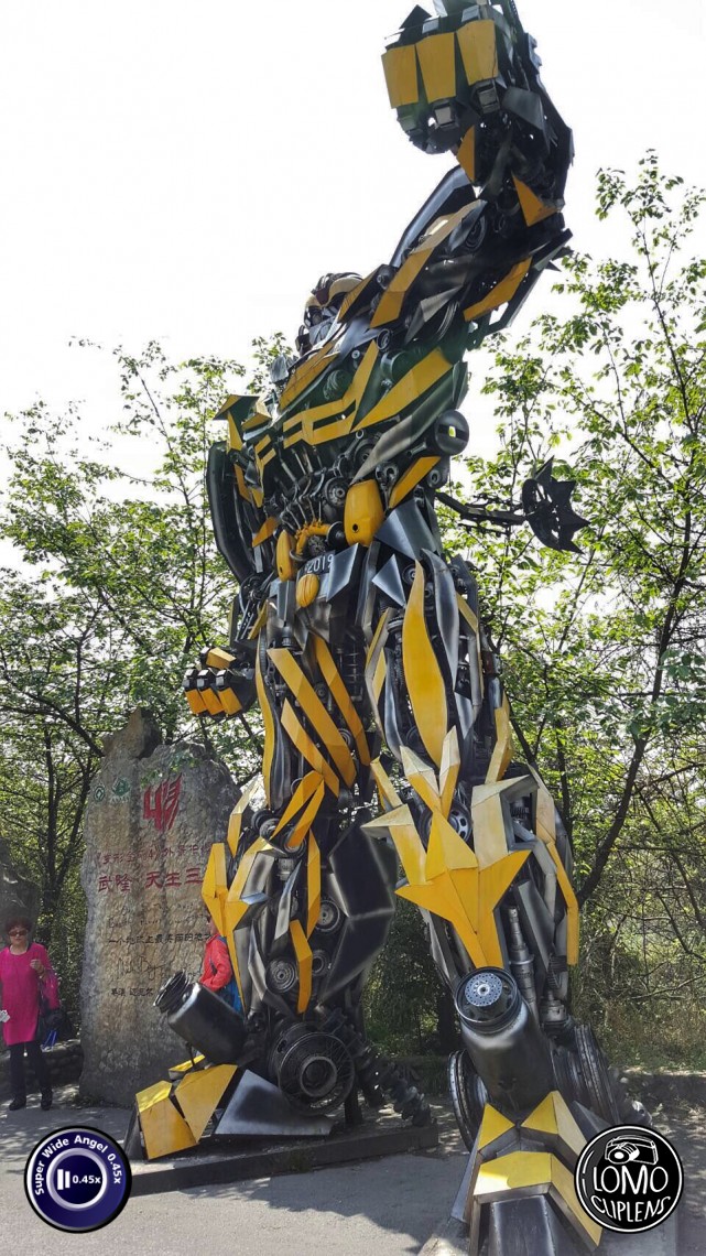 Bumblebee เมืองฉงชิ่ง ประเทศจีน เมืองภูเขาและสายหมอก สถานที่ถ่ายทำทรานฟอร์เมอร์  ประเภทเลนส์ Super Wide Angle 0.45x  อุปกรณ์ที่ใช้ถ่ายรูป Samsung >> Galaxy Note 5  รีวิวโดย Fer Luci