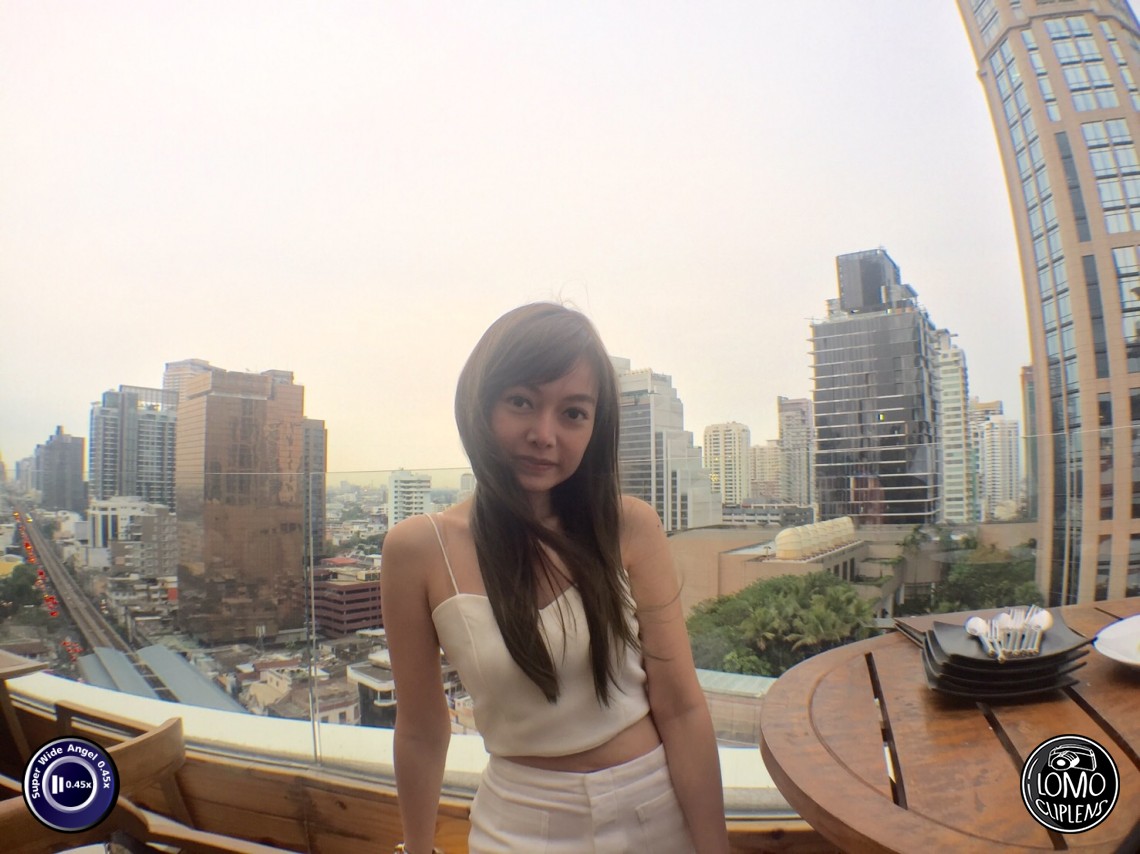 เลนส์ดีมากค่ะ พกพาสะดวก แถมได้รูปสวย  ประเภทเลนส์ Super Wide Angle 0.45x  อุปกรณ์ที่ใช้ถ่ายรูป Apple >> iPhone 6s  รีวิวโดย nuii