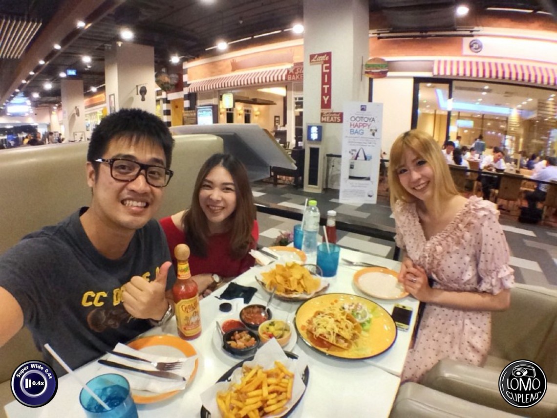 Maxican Time  ประเภทเลนส์ Super Wide 0.4x